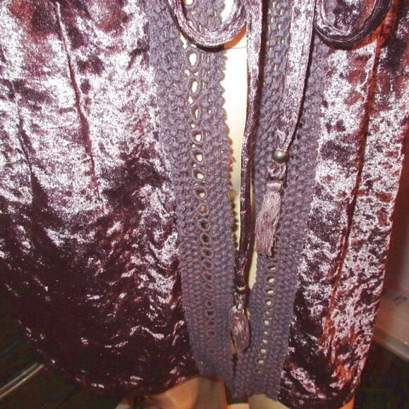 Vtg Velvet Kimono Size S Crochet Bell Sleeves Witchy Fairy Grunge Vamp Y2K 90s - Picture 4 of 11